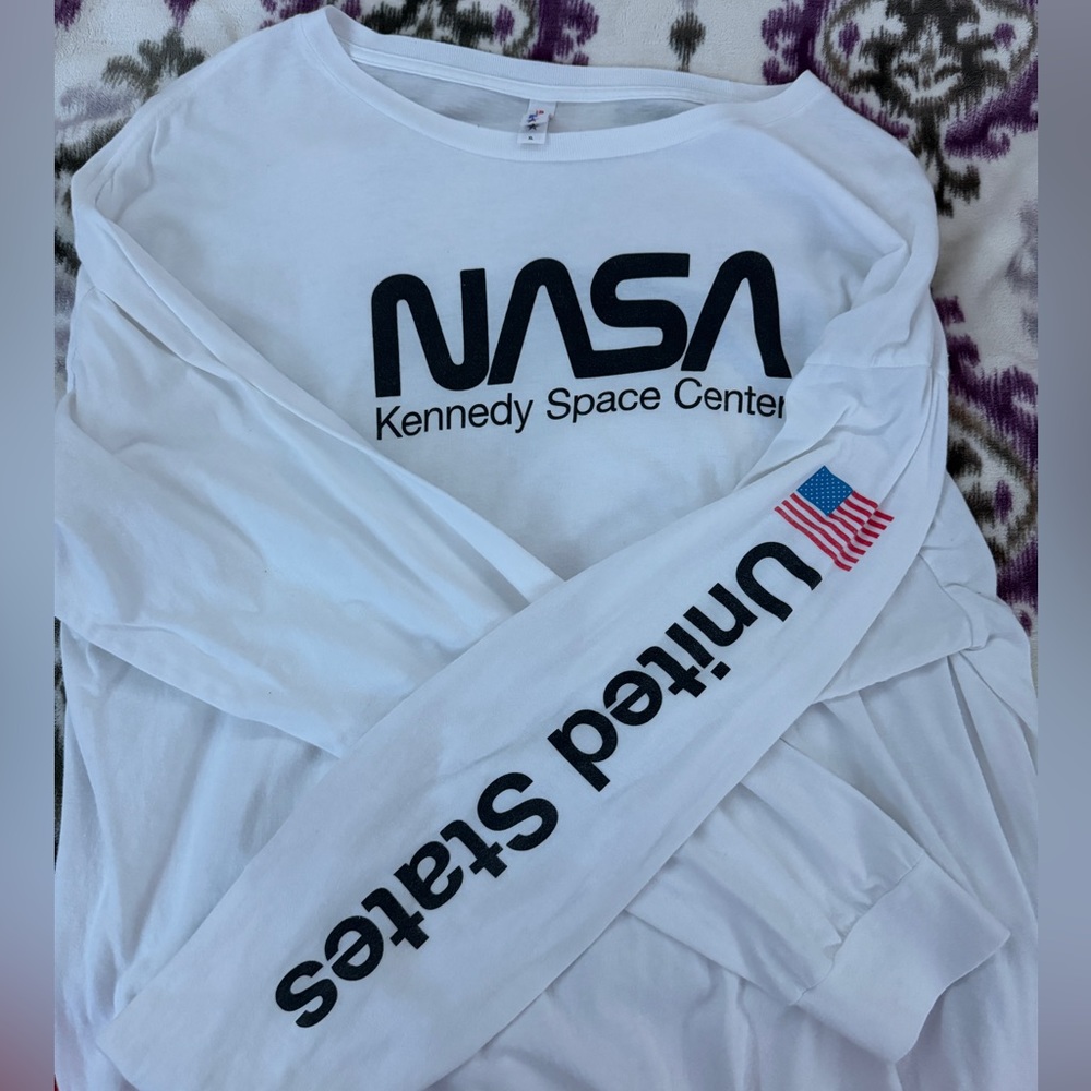 NASA long sleeve white tshirt XL